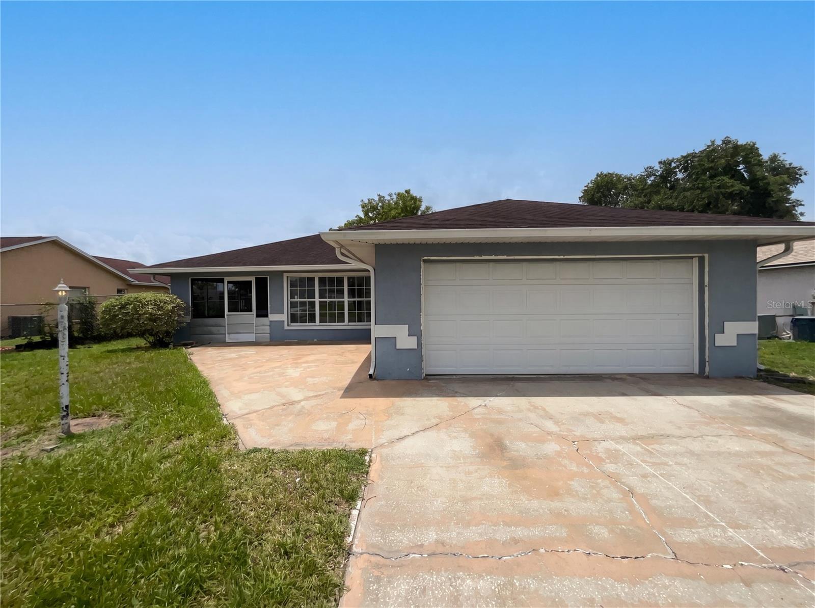 Single Family Residence in KISSIMMEE, FL - Daniel Dourado