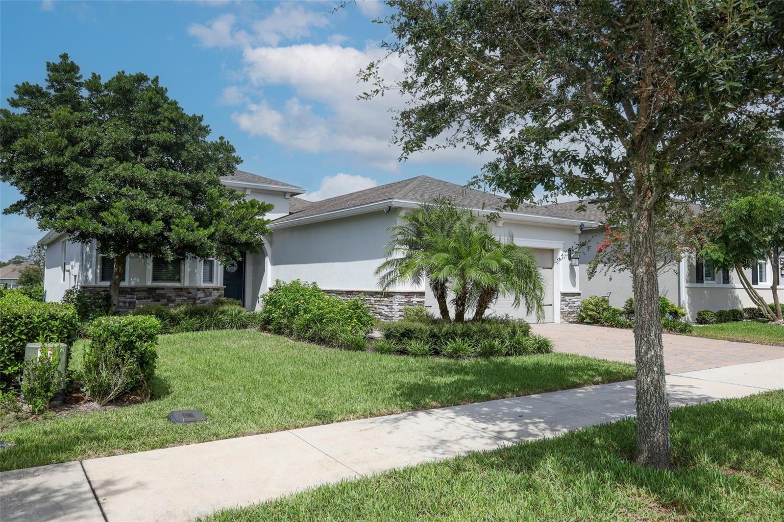 Single Family Residence em DELAND, FL - Daniel Dourado