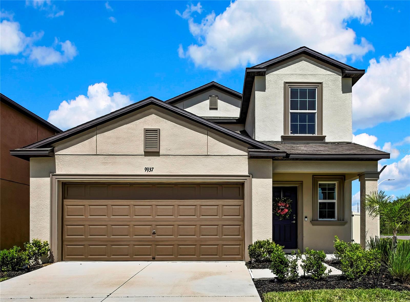 Single Family Residence in WESLEY CHAPEL, FL - Daniel Dourado