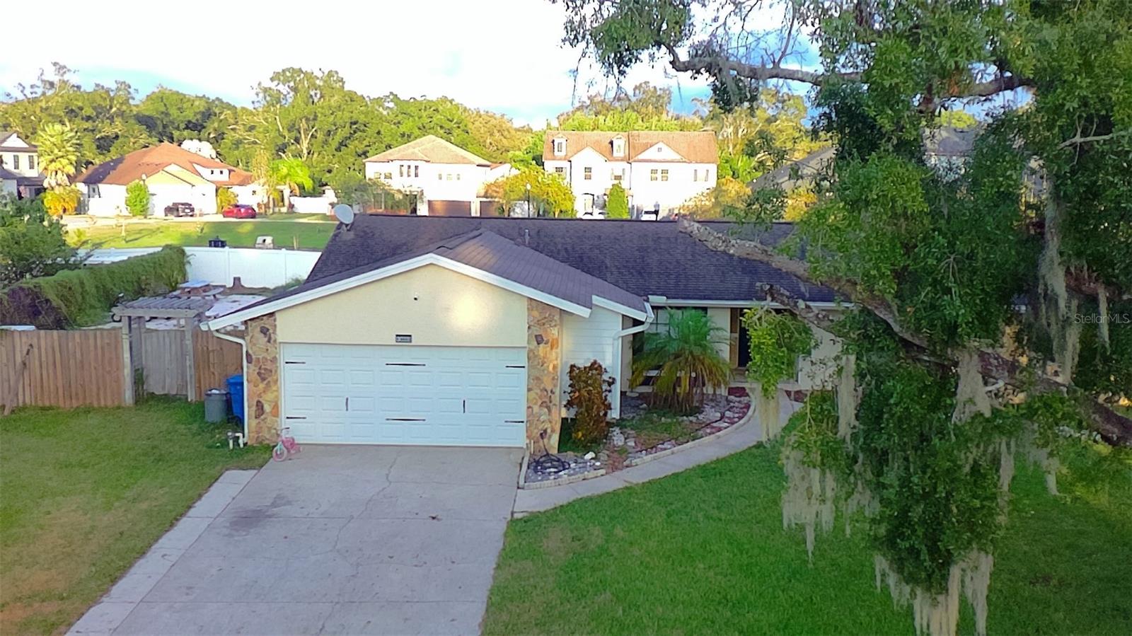 Single Family Residence em TAMPA, FL - Daniel Dourado