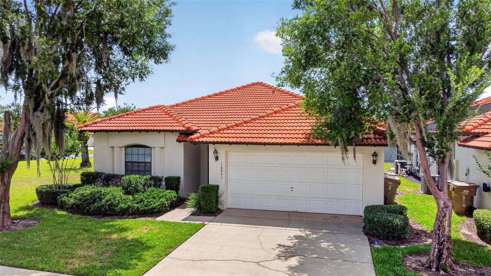 Single Family Residence em CLERMONT, FL - Daniel Dourado