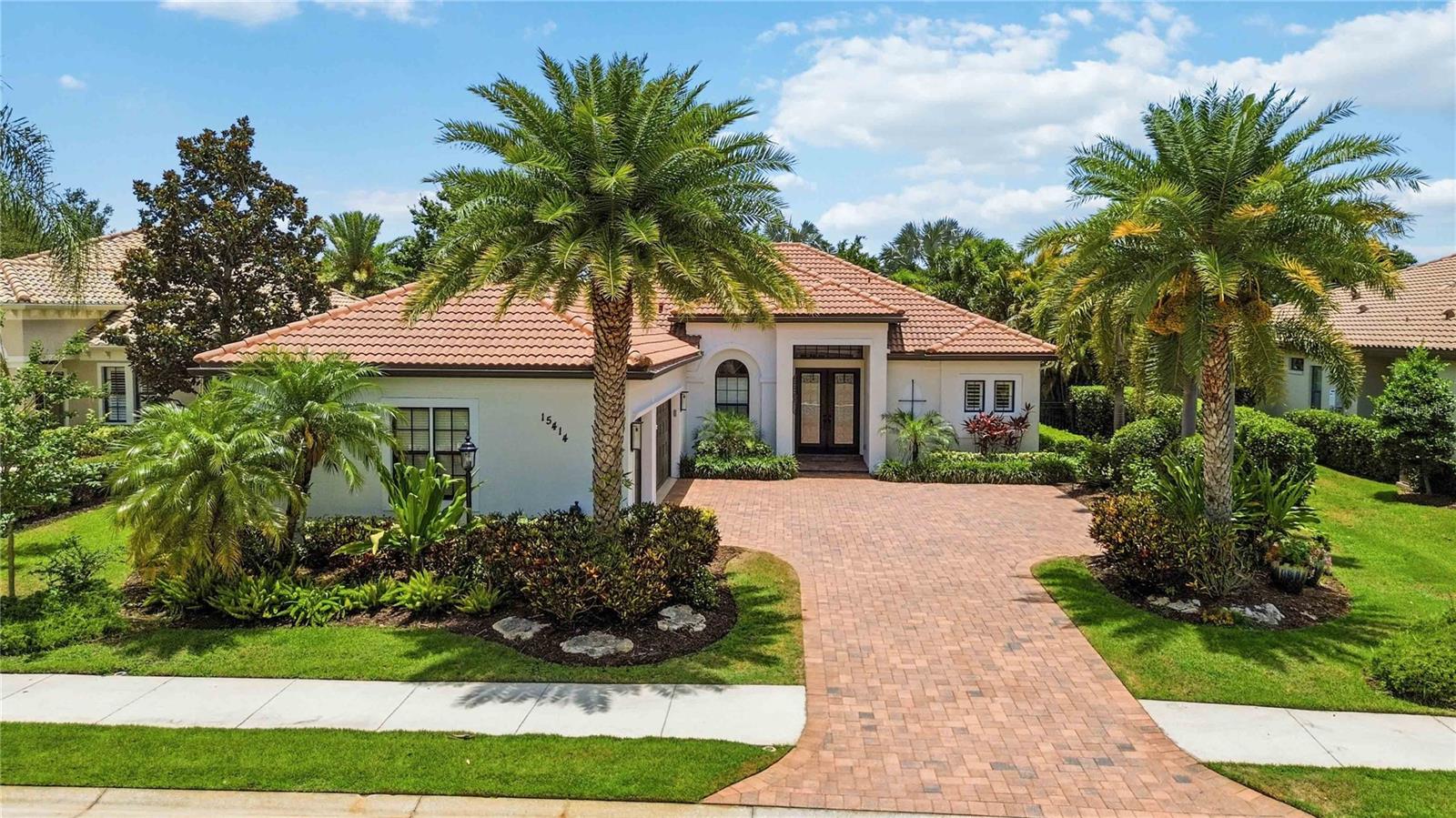 Single Family Residence em BRADENTON, FL - Daniel Dourado