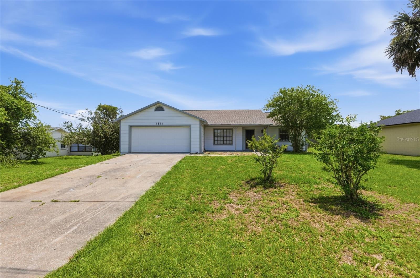 Single Family Residence em DELTONA, FL - Daniel Dourado