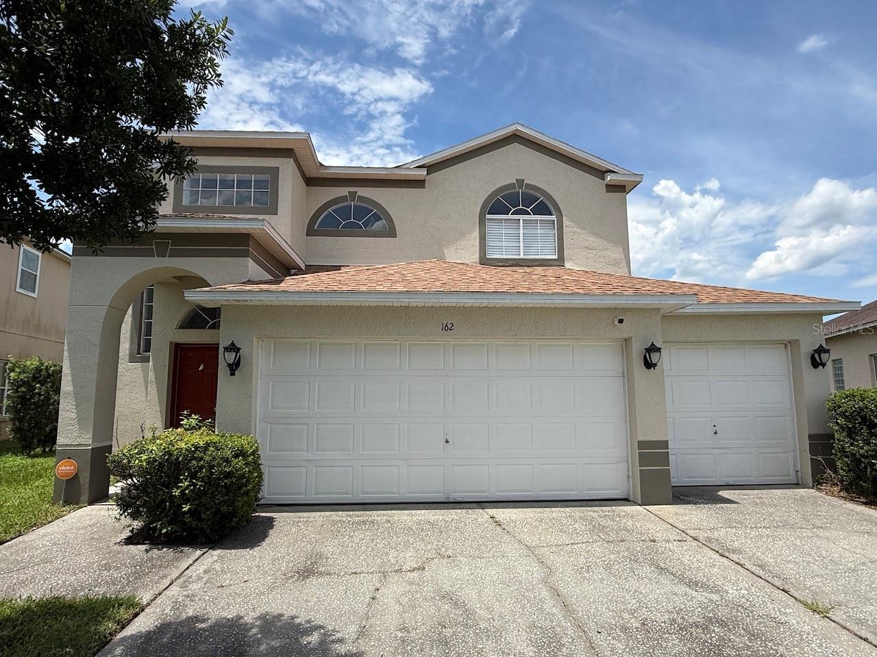 Single Family Residence in KISSIMMEE, FL - Daniel Dourado