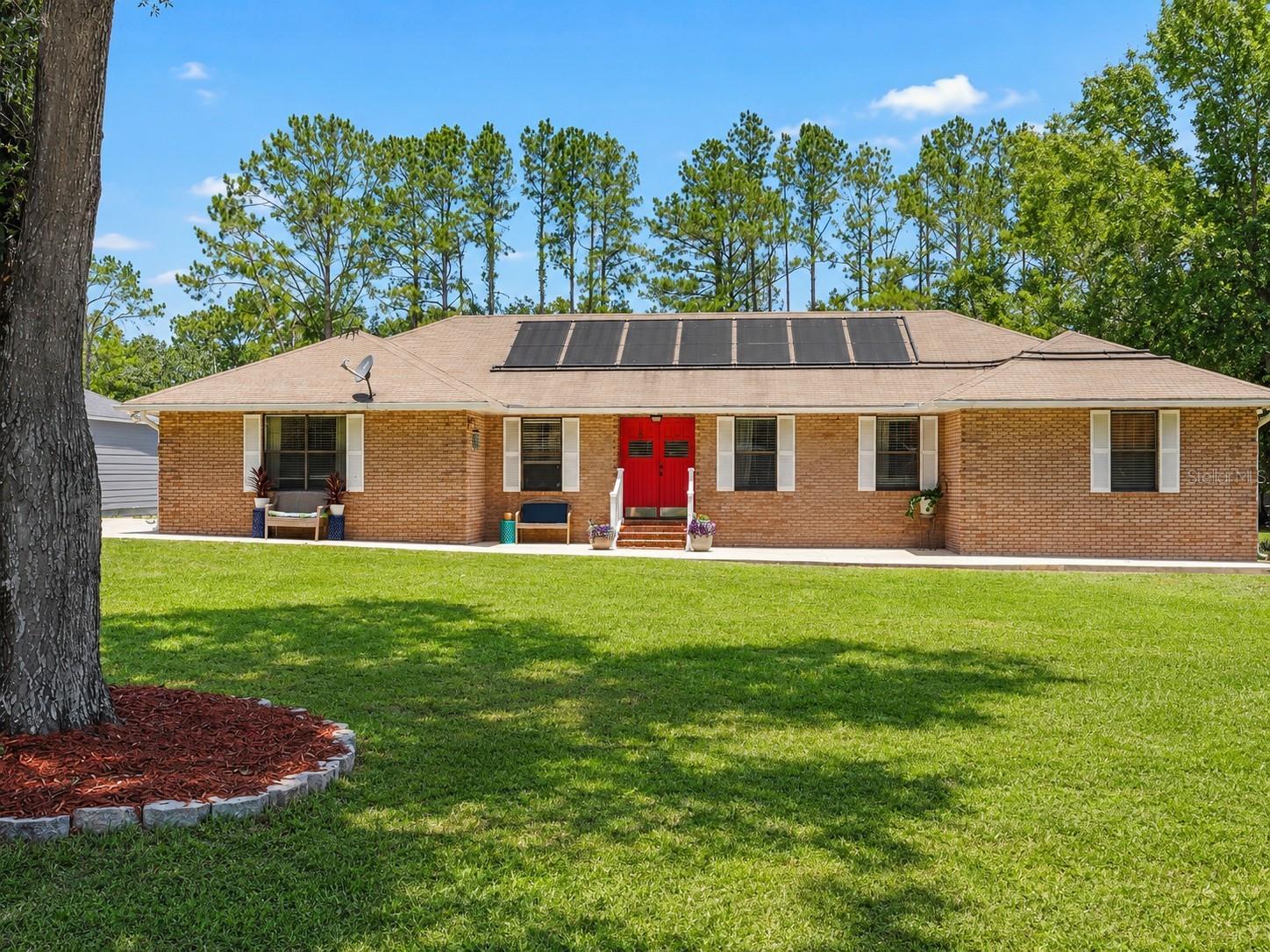 Single Family Residence em ALACHUA, FL - Daniel Dourado
