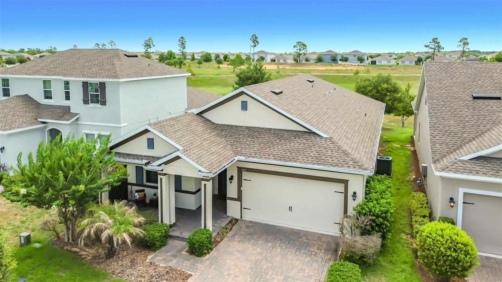 Single Family Residence in DAVENPORT, FL - Daniel Dourado