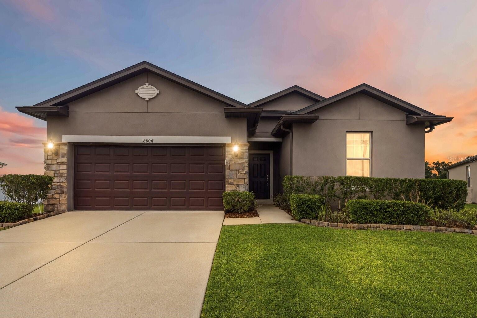 Single Family Residence in POLK CITY, FL - Daniel Dourado