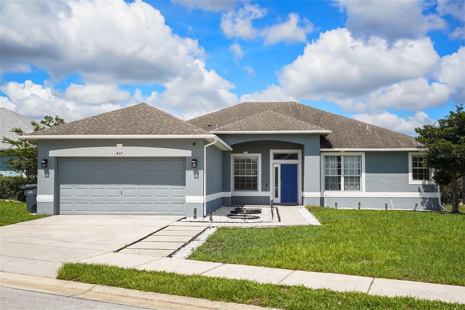 Single Family Residence in DAVENPORT, FL - Daniel Dourado