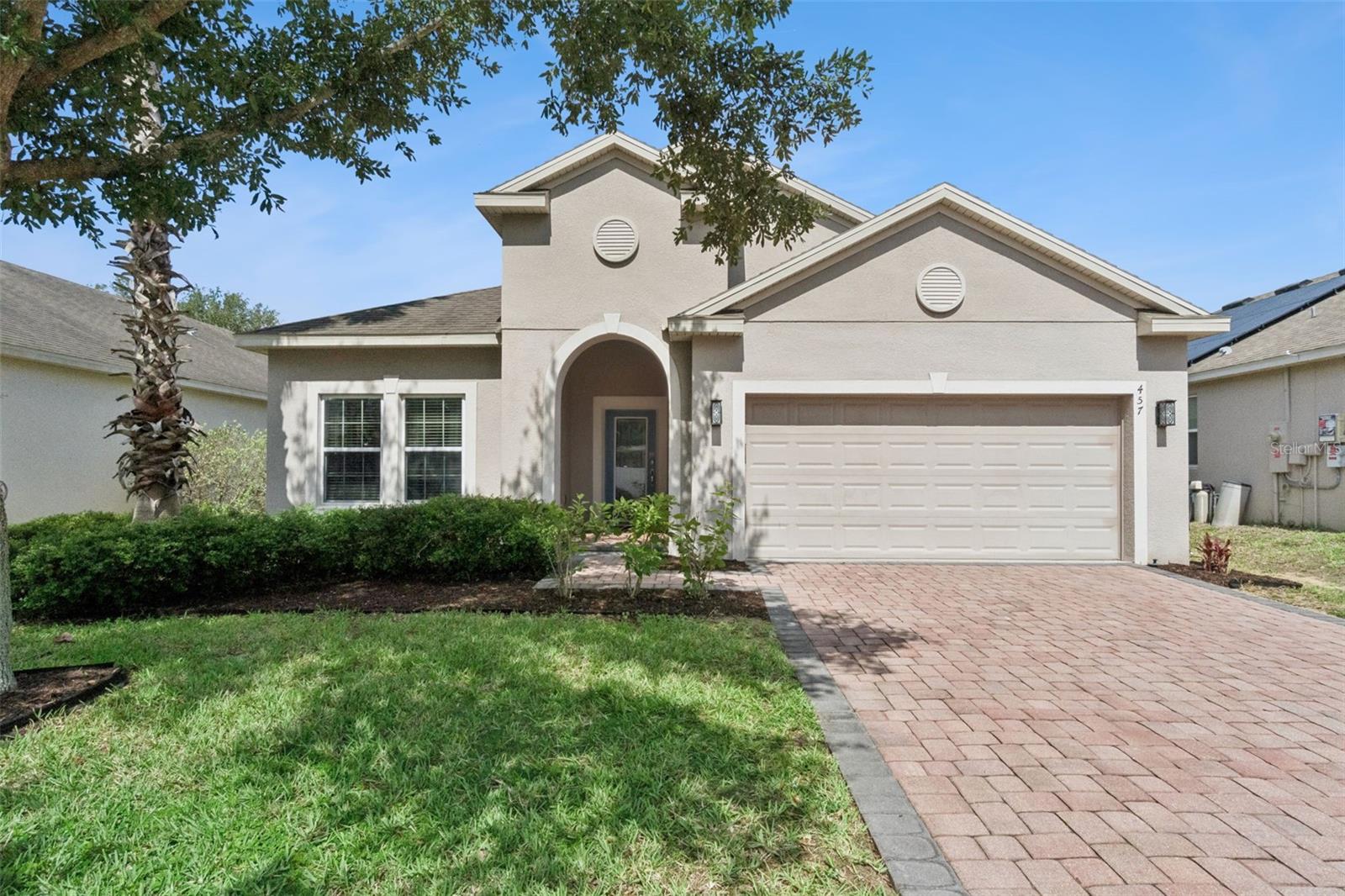 Single Family Residence in DAVENPORT, FL - Daniel Dourado