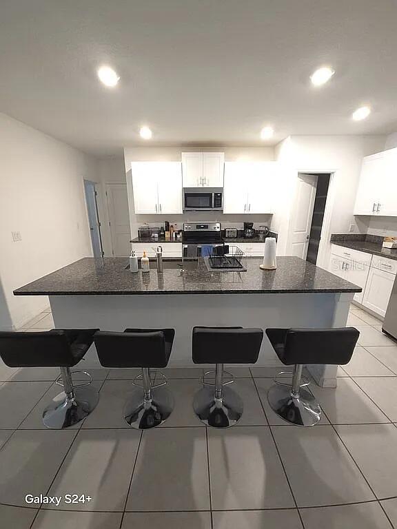 Single Family Residence em ZEPHYRHILLS, FL - Daniel Dourado