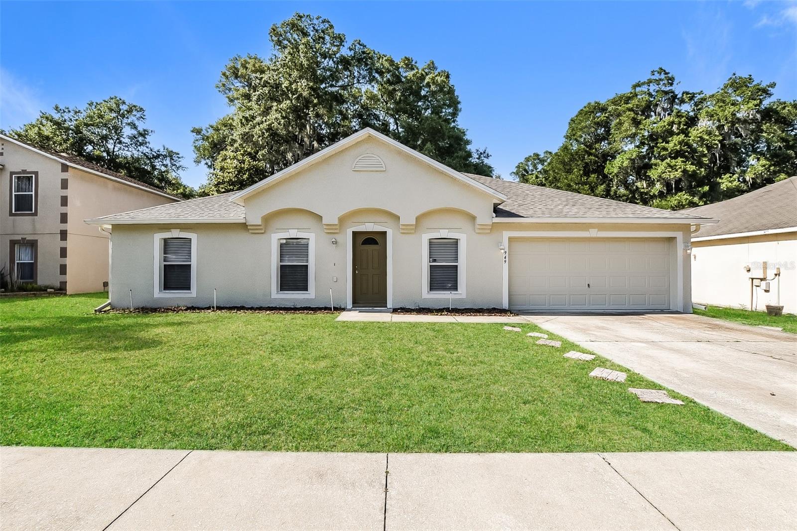 Single Family Residence em DELAND, FL - Daniel Dourado