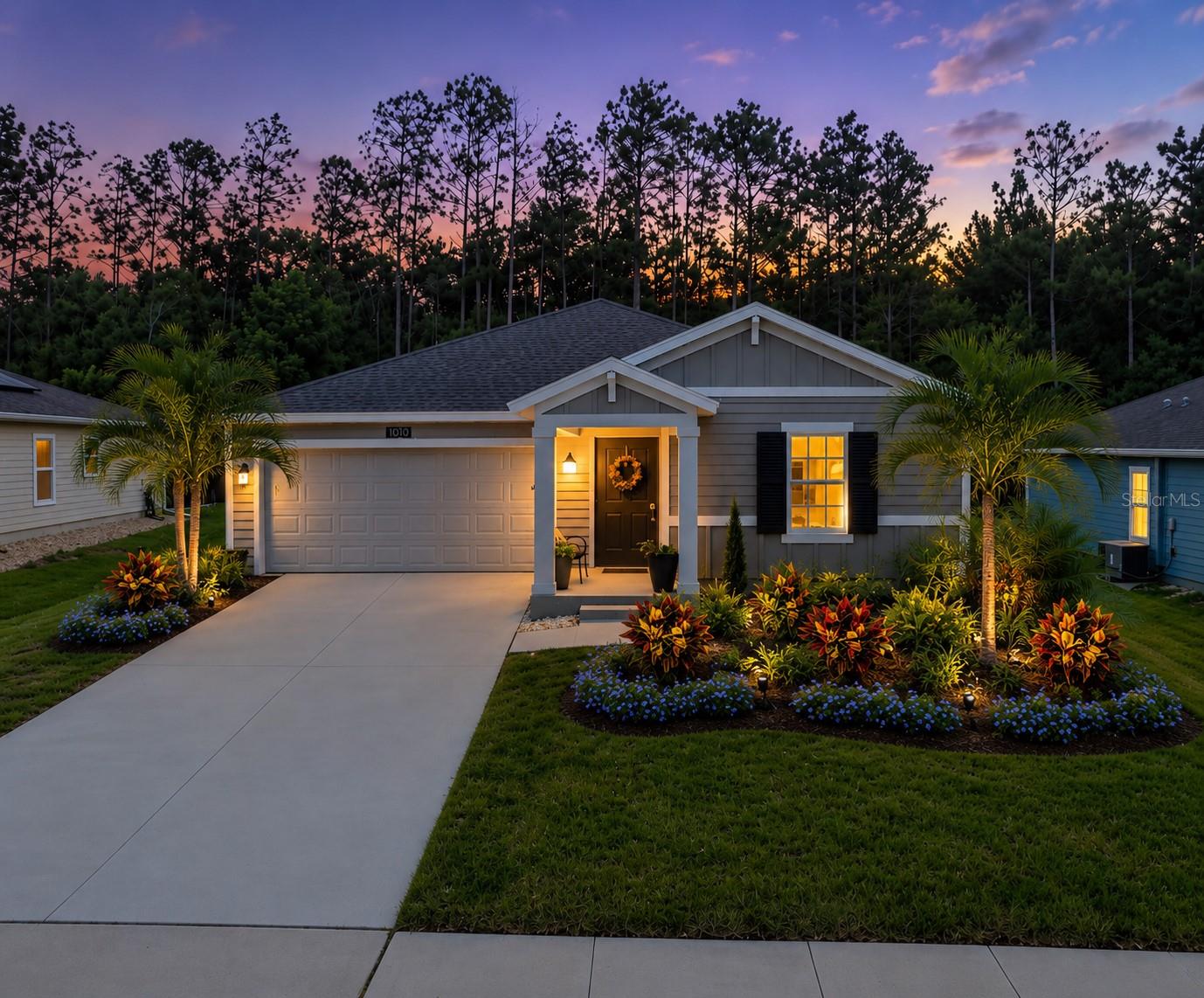 Single Family Residence in MOUNT DORA, FL - Daniel Dourado