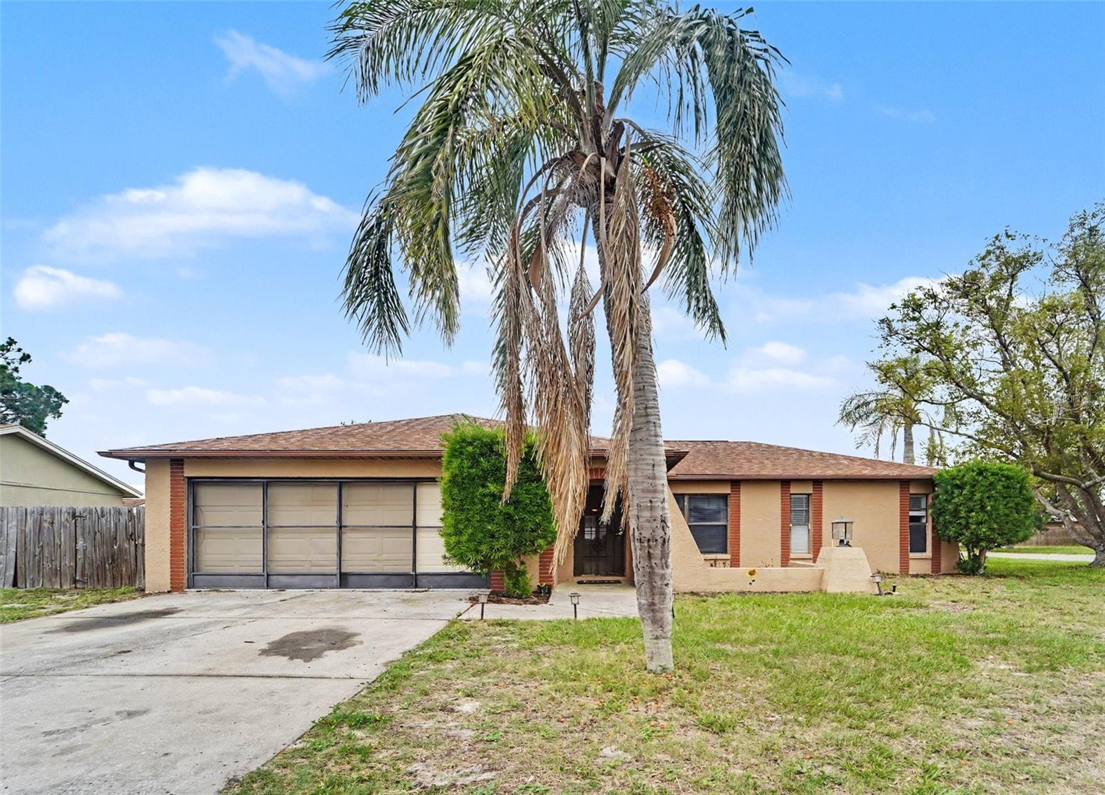 Single Family Residence em HOLIDAY, FL - Daniel Dourado