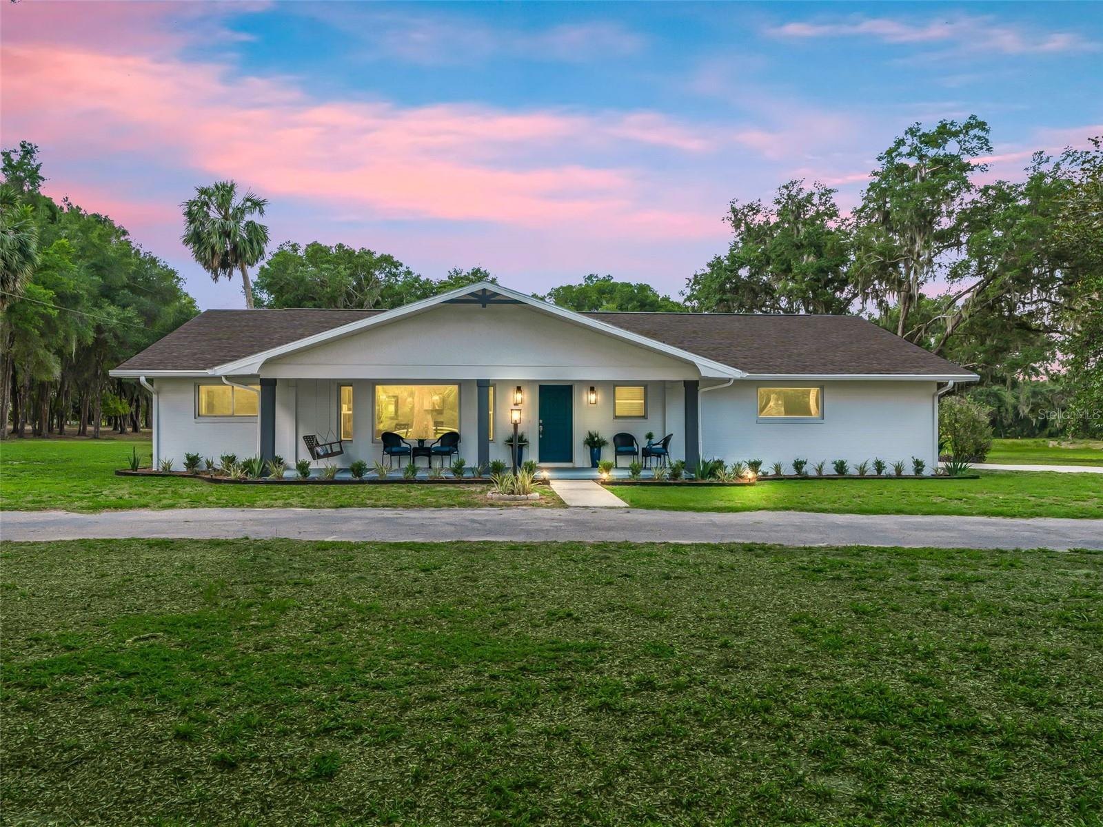 Single Family Residence in FLORAL CITY, FL - Daniel Dourado