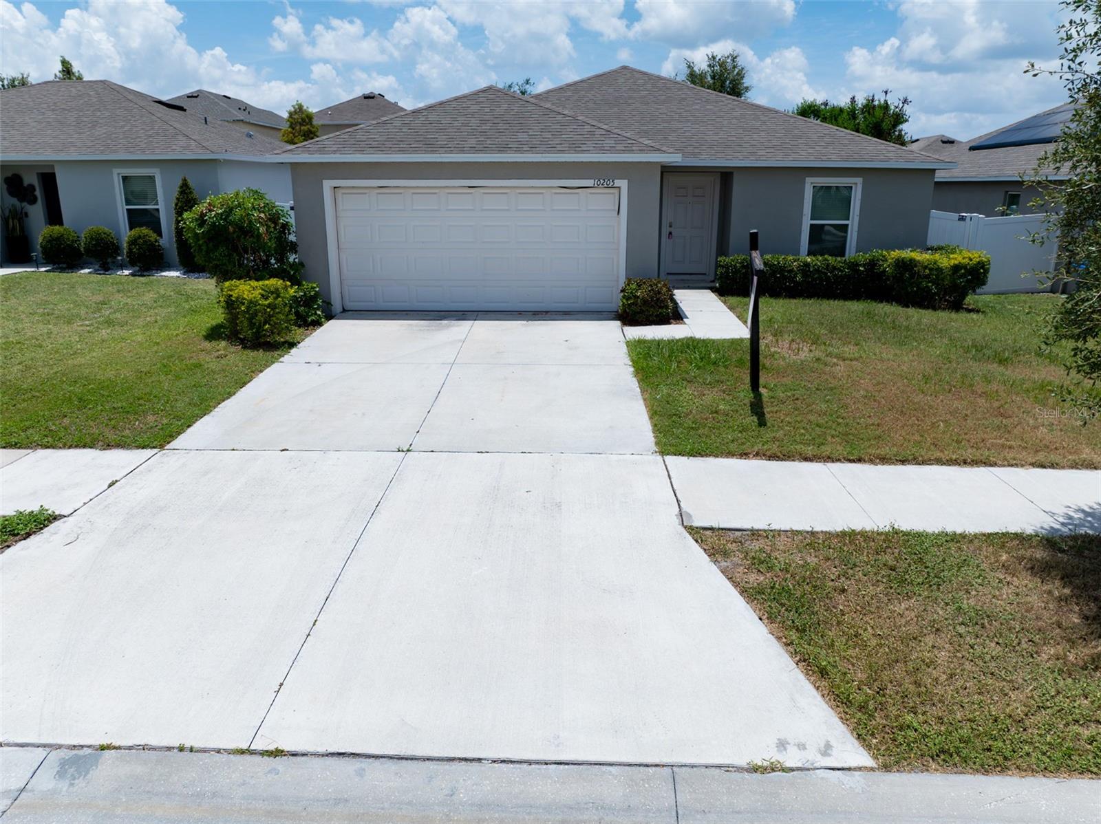 Single Family Residence em SUN CITY CENTER, FL - Daniel Dourado