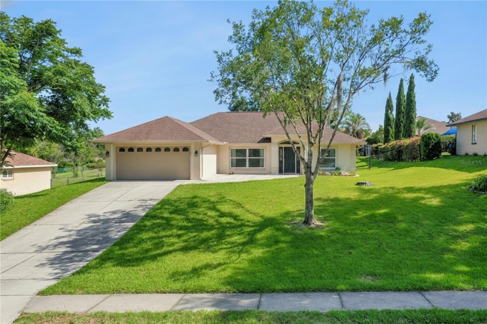 Single Family Residence em CLERMONT, FL - Daniel Dourado