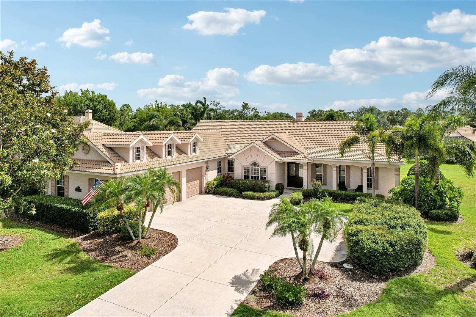 Single Family Residence em BRADENTON, FL - Daniel Dourado