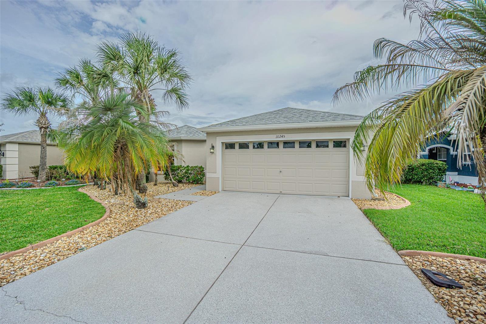 Single Family Residence em SAN ANTONIO, FL - Daniel Dourado