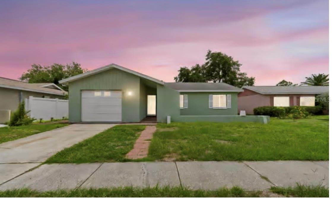 Single Family Residence em LARGO, FL - Daniel Dourado