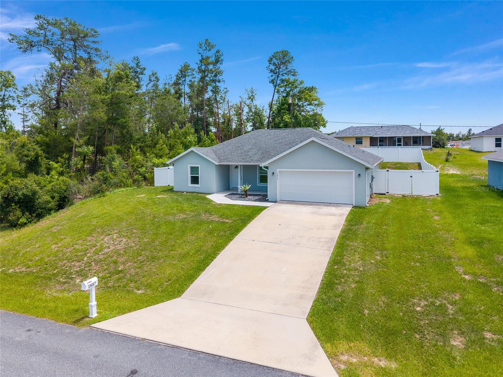 Single Family Residence in OCALA, FL - Daniel Dourado