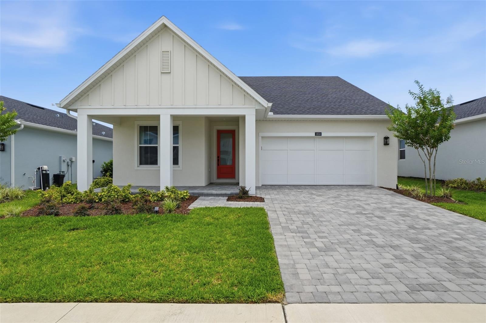 Single Family Residence in APOPKA, FL - Daniel Dourado