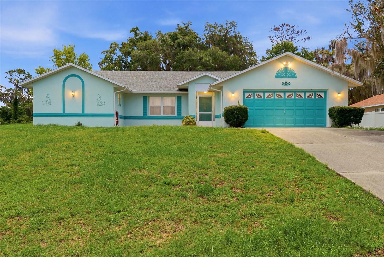 Single Family Residence in INVERNESS, FL - Daniel Dourado