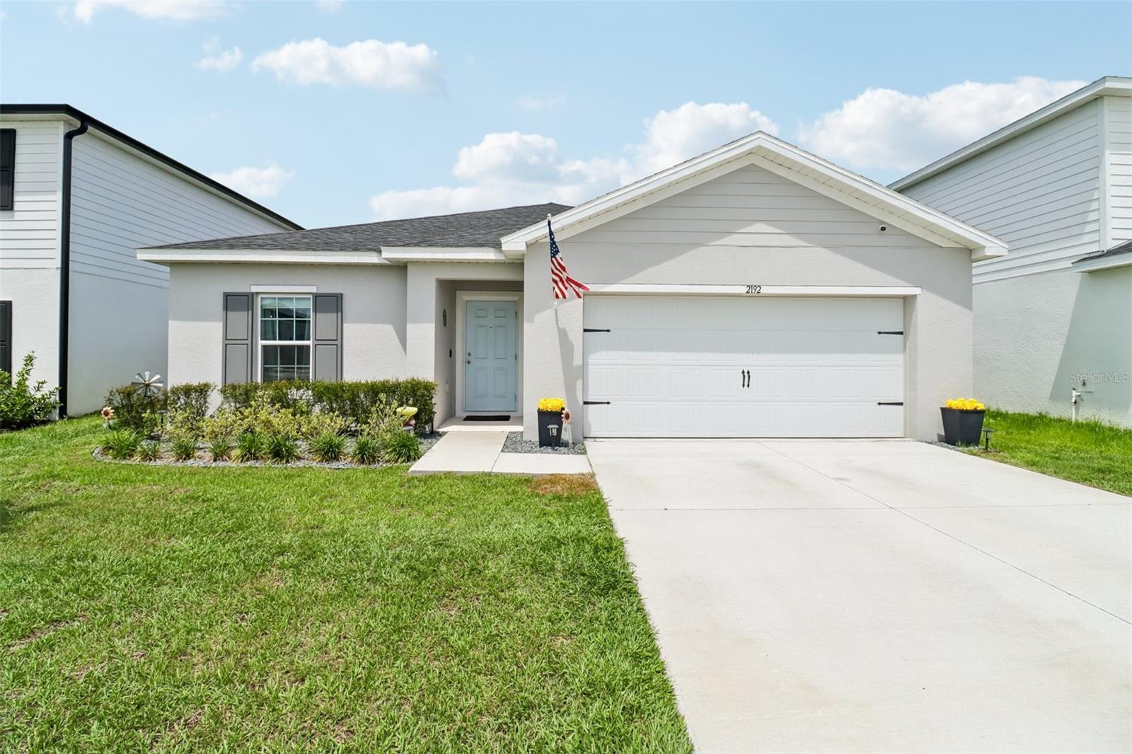 Single Family Residence in SUMTERVILLE, FL - Daniel Dourado