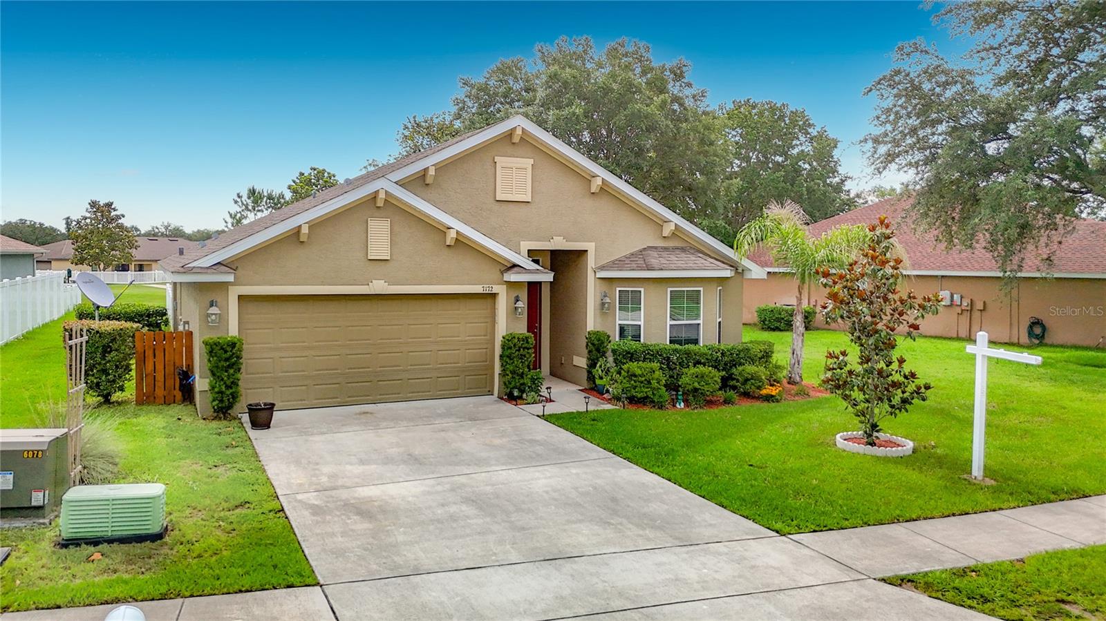 Single Family Residence in BROOKSVILLE, FL - Daniel Dourado