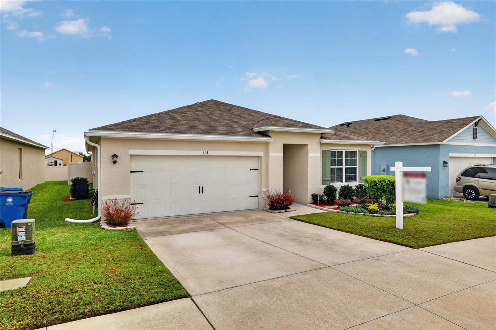 Single Family Residence in HAINES CITY, FL - Daniel Dourado