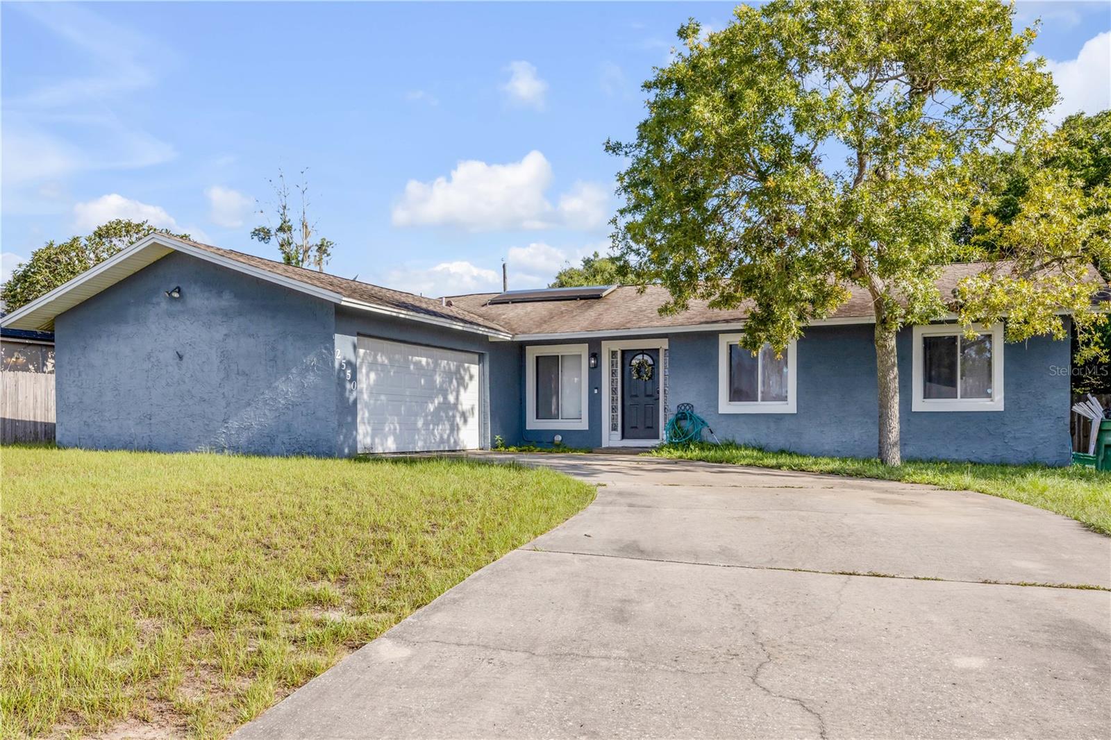 Single Family Residence em DELTONA, FL - Daniel Dourado