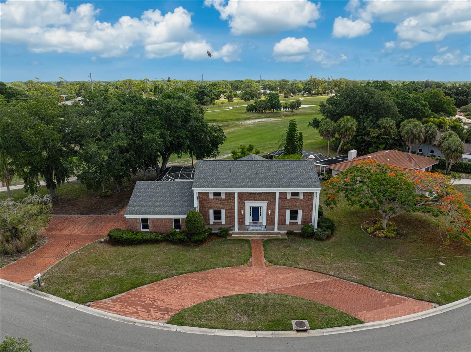 Single Family Residence in SARASOTA, FL - Daniel Dourado