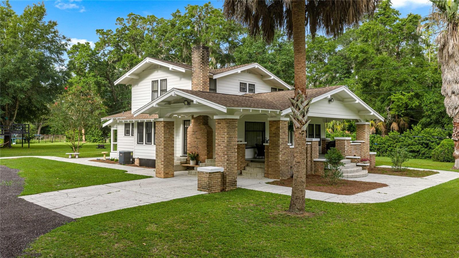 Single Family Residence in OCALA, FL - Daniel Dourado