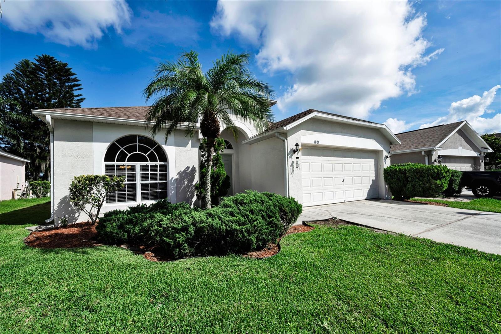 Single Family Residence em TRINITY, FL - Daniel Dourado