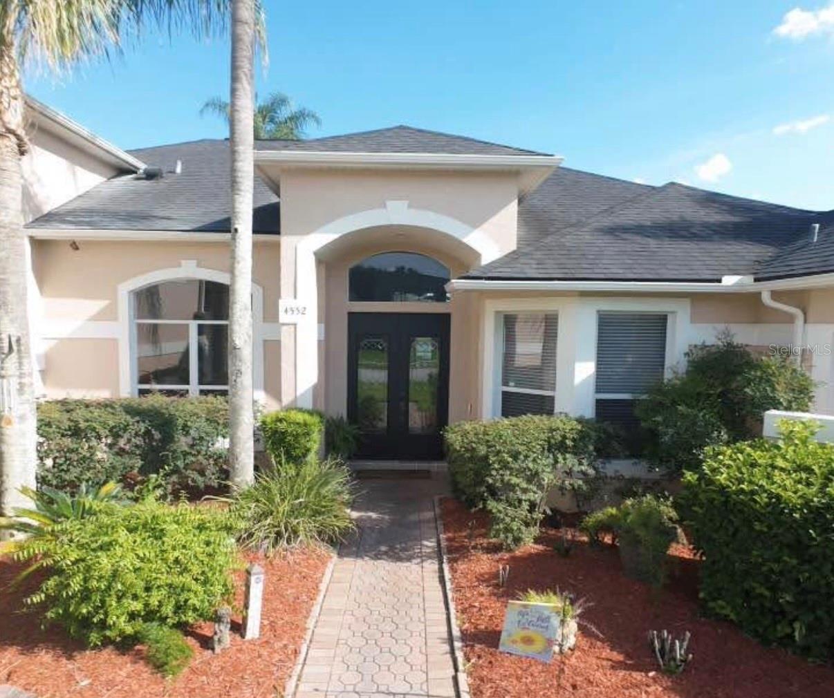 Single Family Residence em ORLANDO, FL - Daniel Dourado