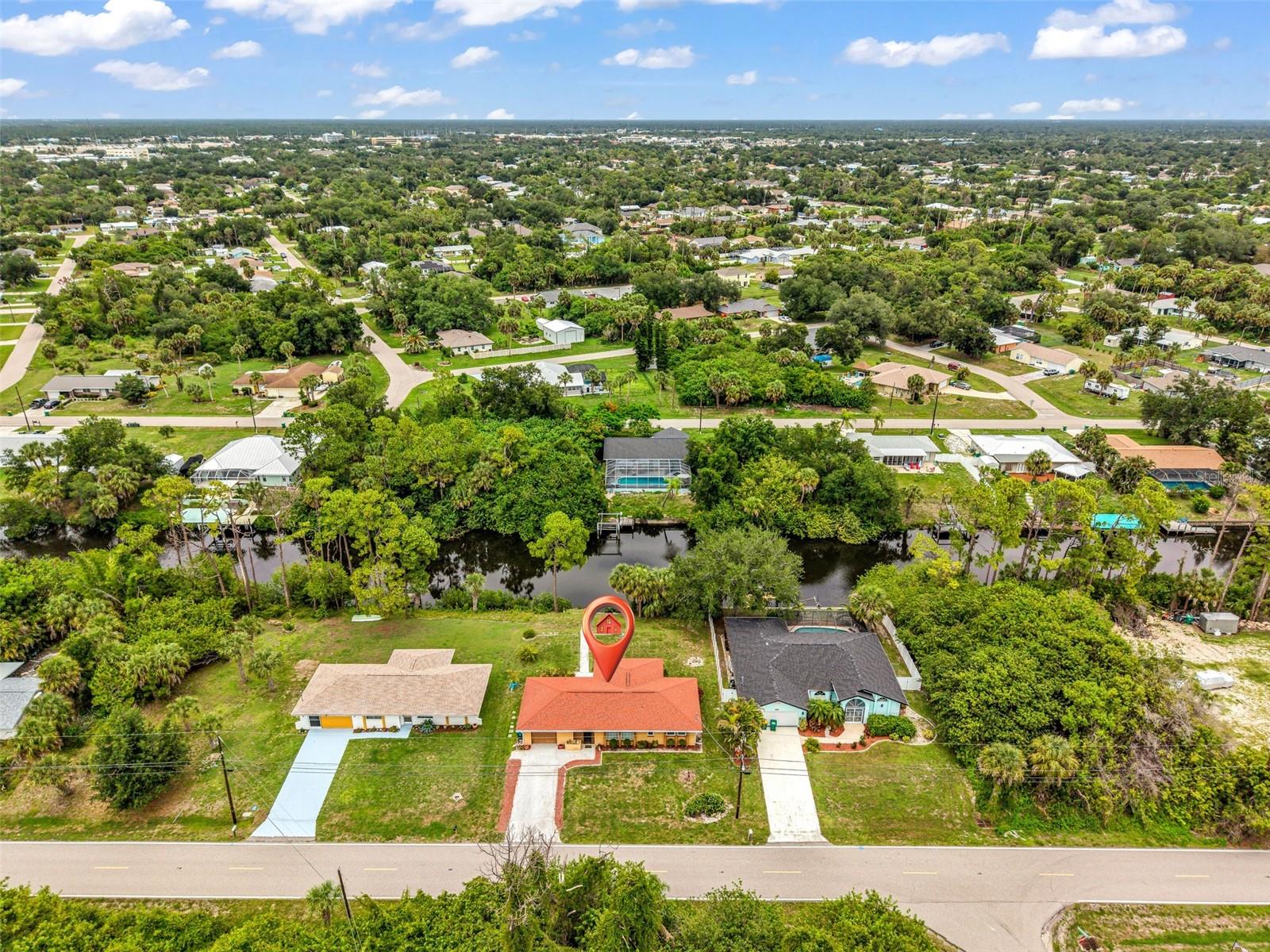 Single Family Residence in PORT CHARLOTTE, FL - Daniel Dourado
