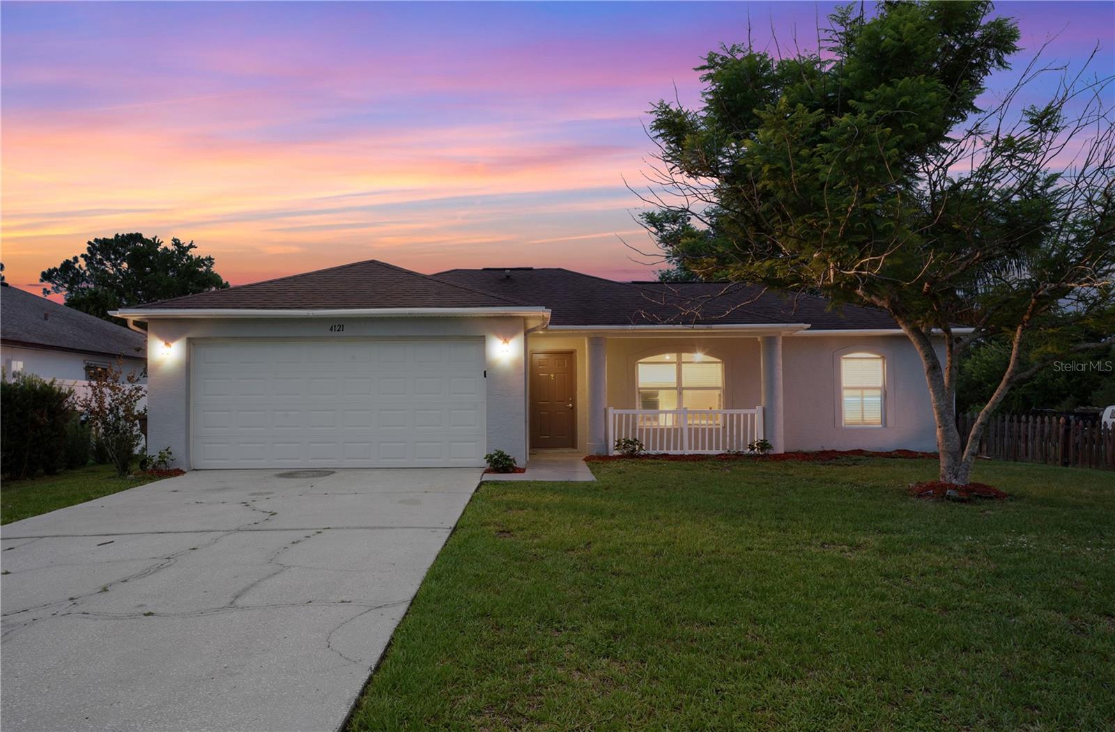 Single Family Residence in KISSIMMEE, FL - Daniel Dourado