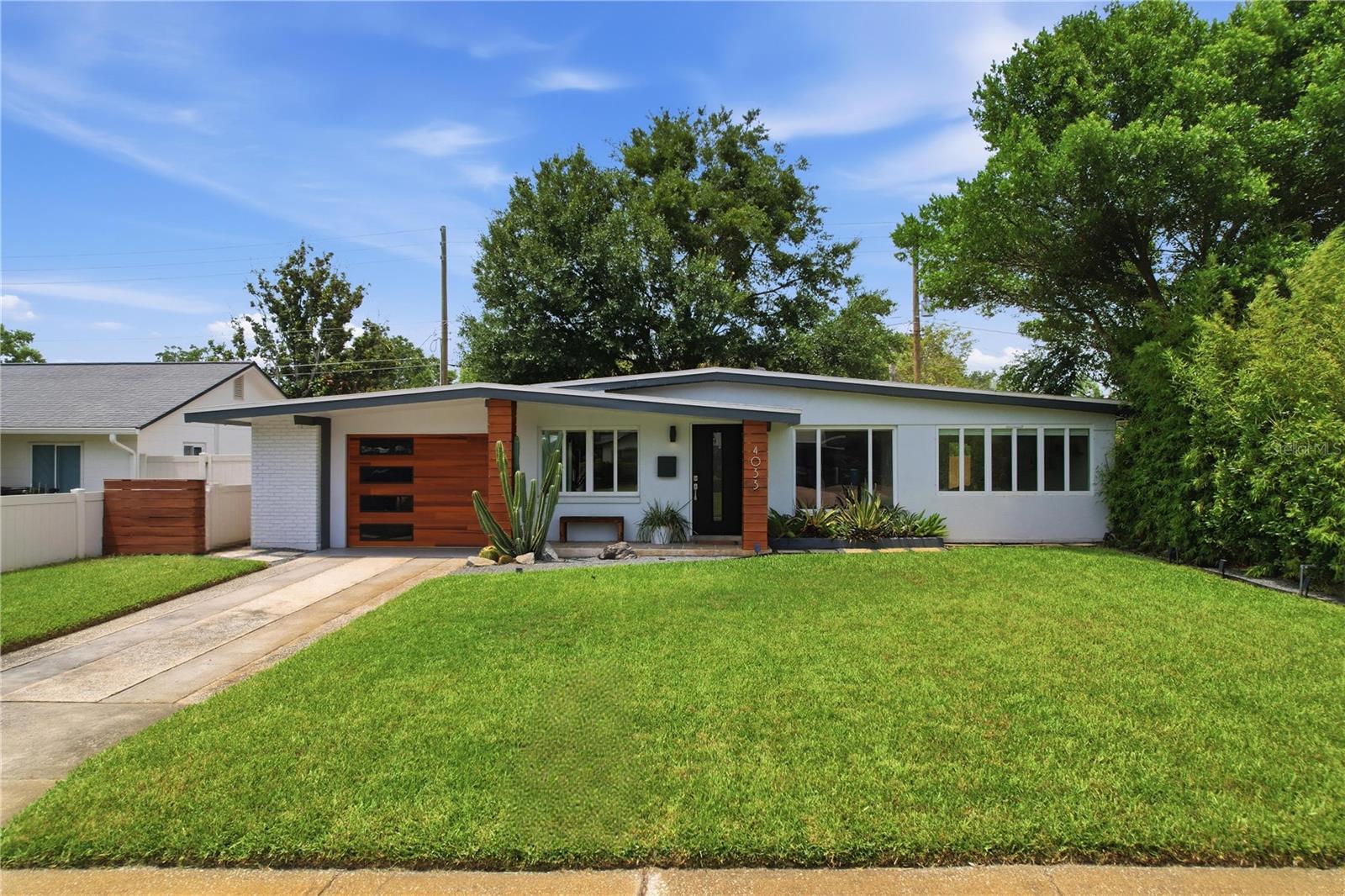 Single Family Residence em ORLANDO, FL - Daniel Dourado