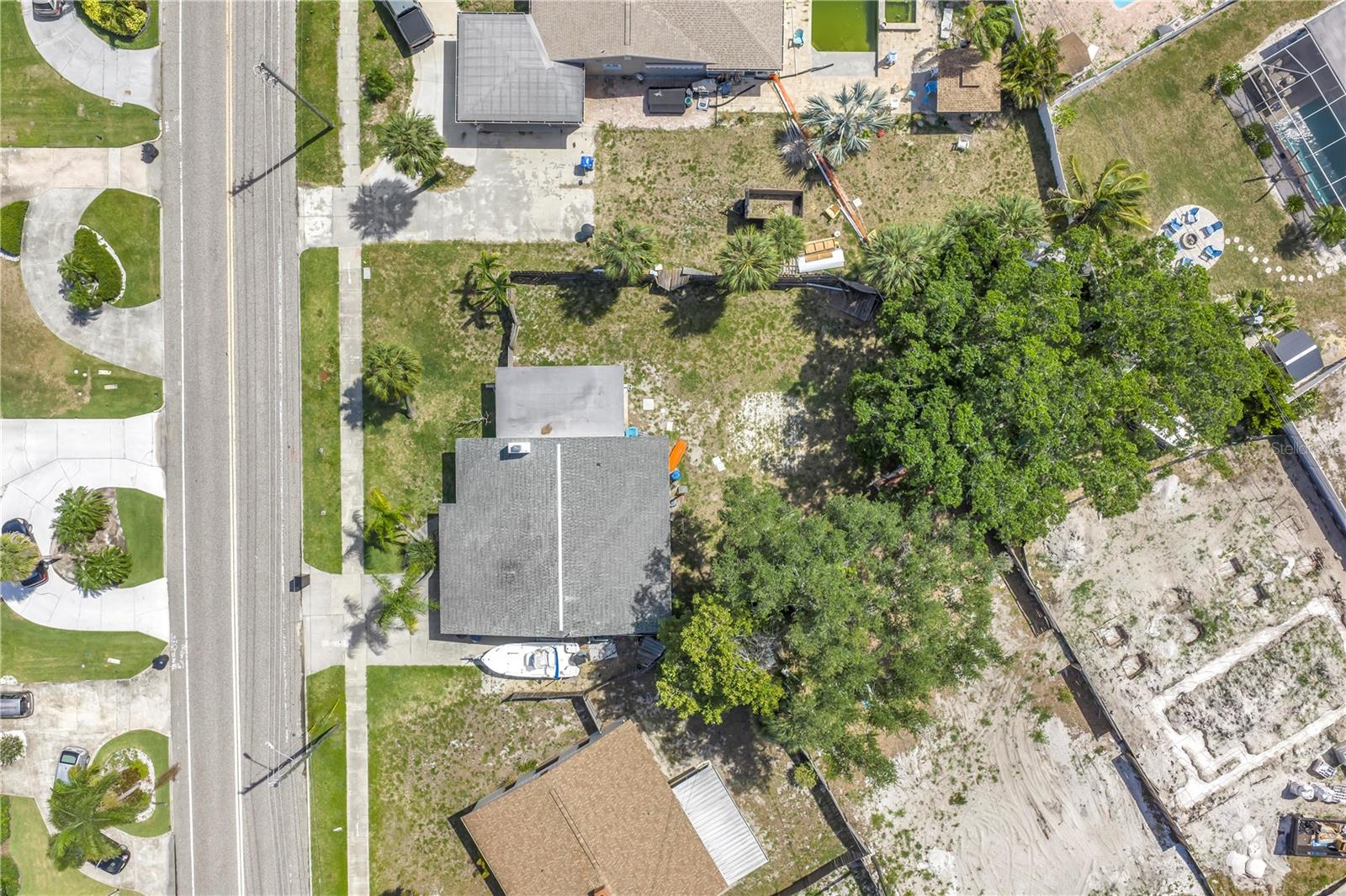 Single Family Residence em ST PETERSBURG, FL - Daniel Dourado