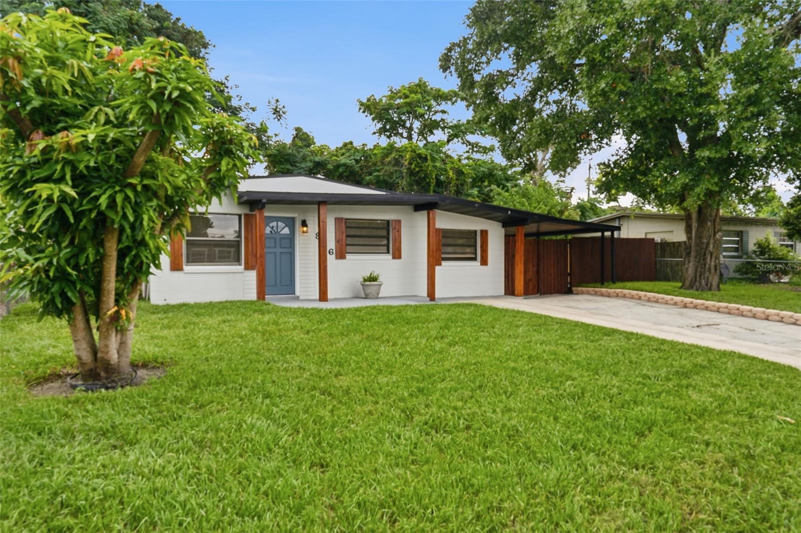 Single Family Residence em OCOEE, FL - Daniel Dourado