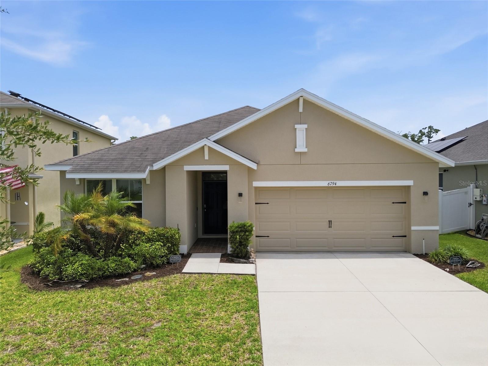 Single Family Residence em ZEPHYRHILLS, FL - Daniel Dourado