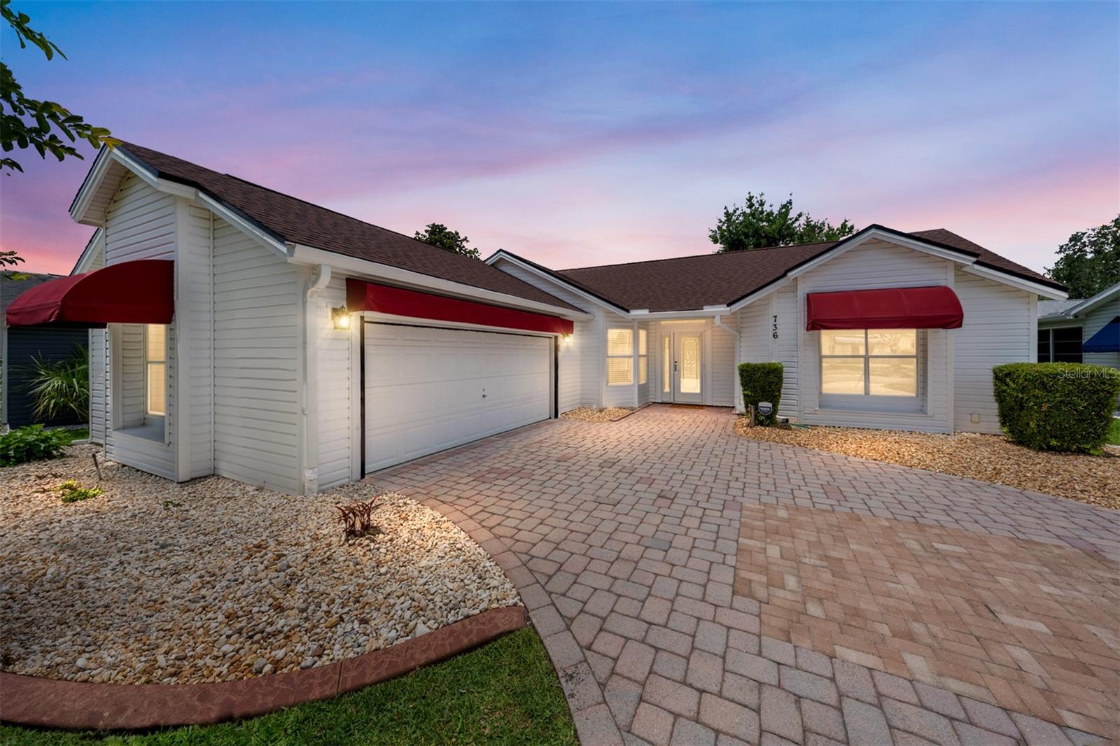 Single Family Residence in THE VILLAGES, FL - Daniel Dourado