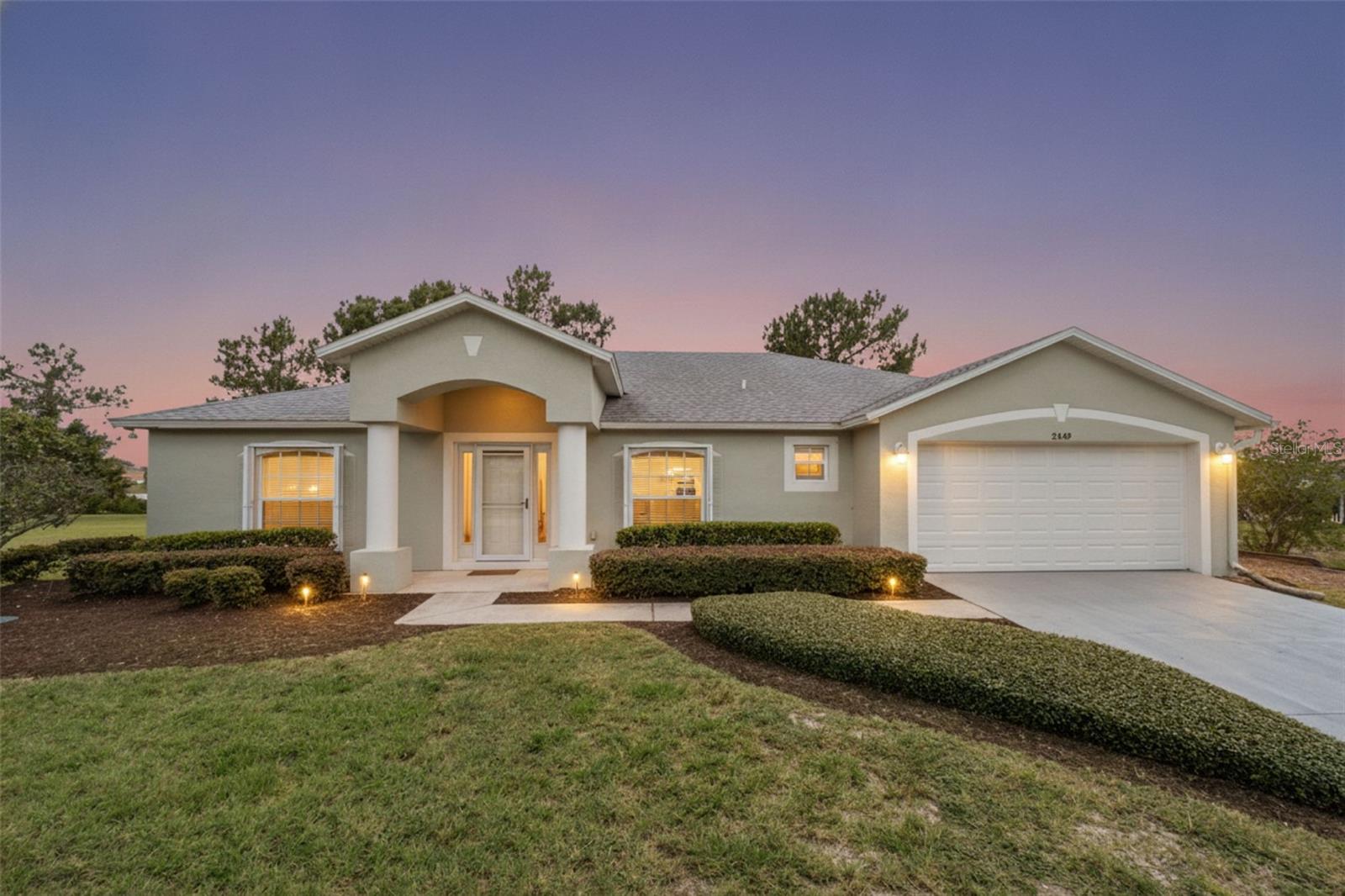 Single Family Residence em DELTONA, FL - Daniel Dourado