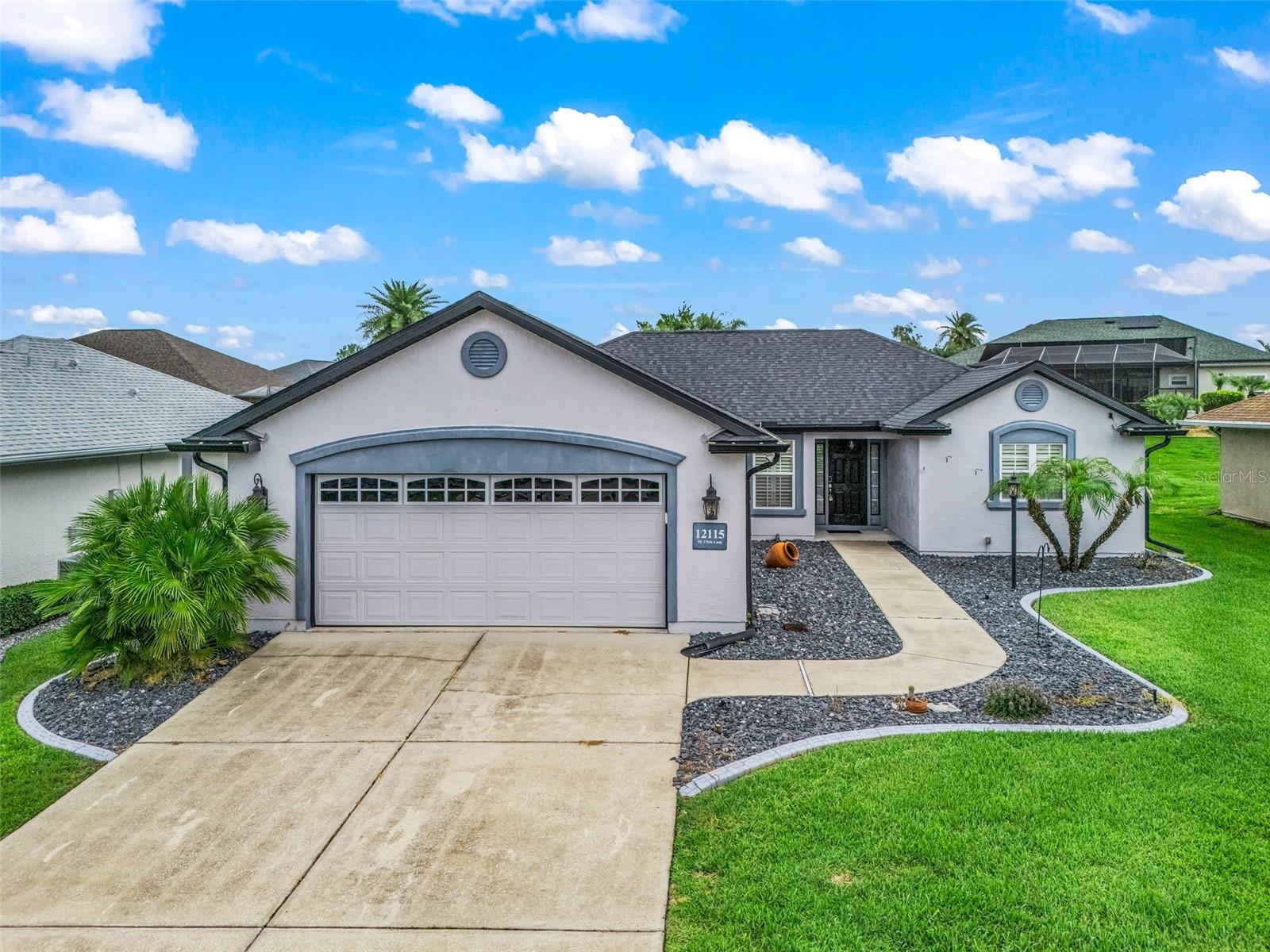 Single Family Residence in SUMMERFIELD, FL - Daniel Dourado
