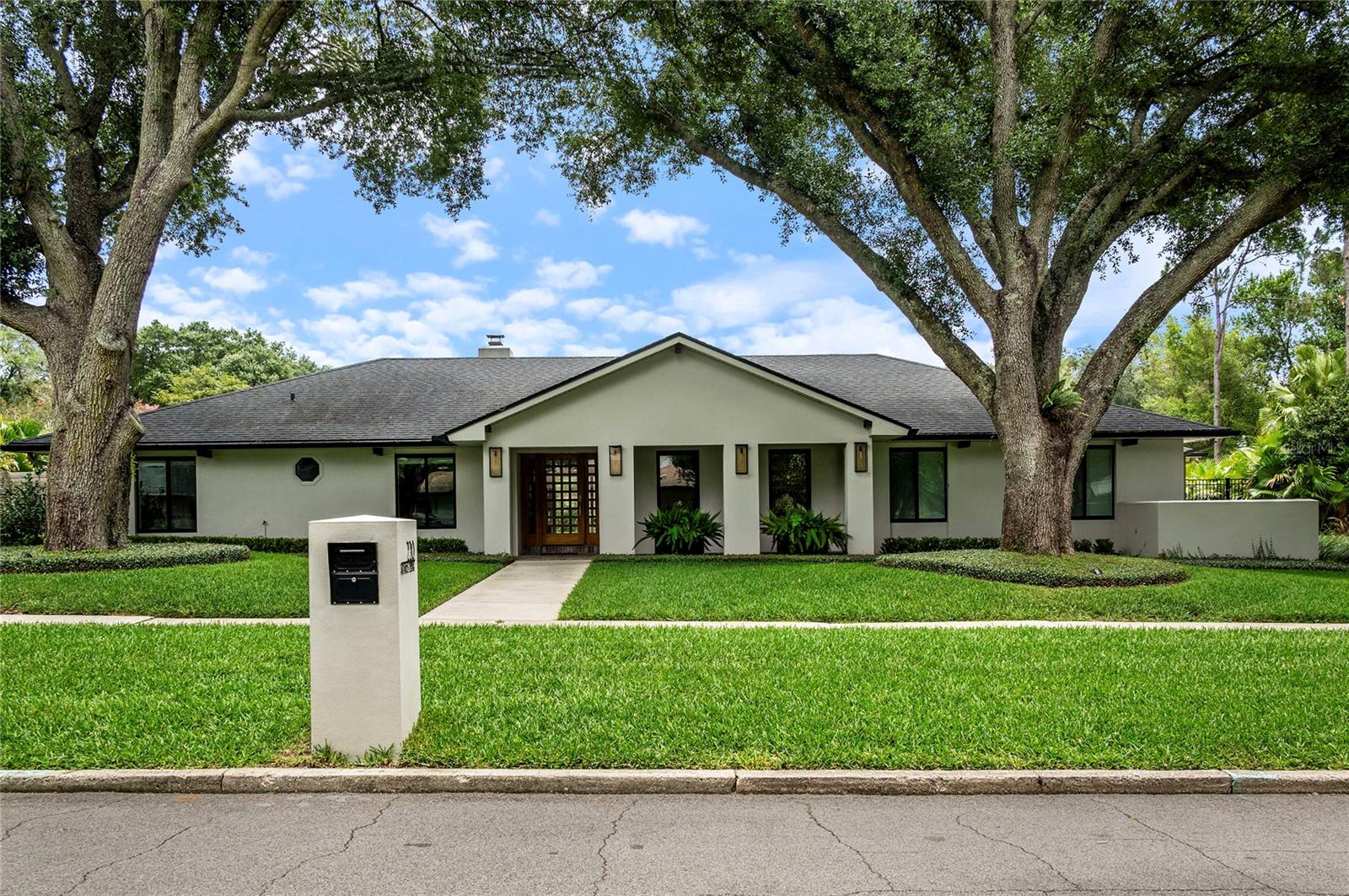 Single Family Residence em MAITLAND, FL - Daniel Dourado