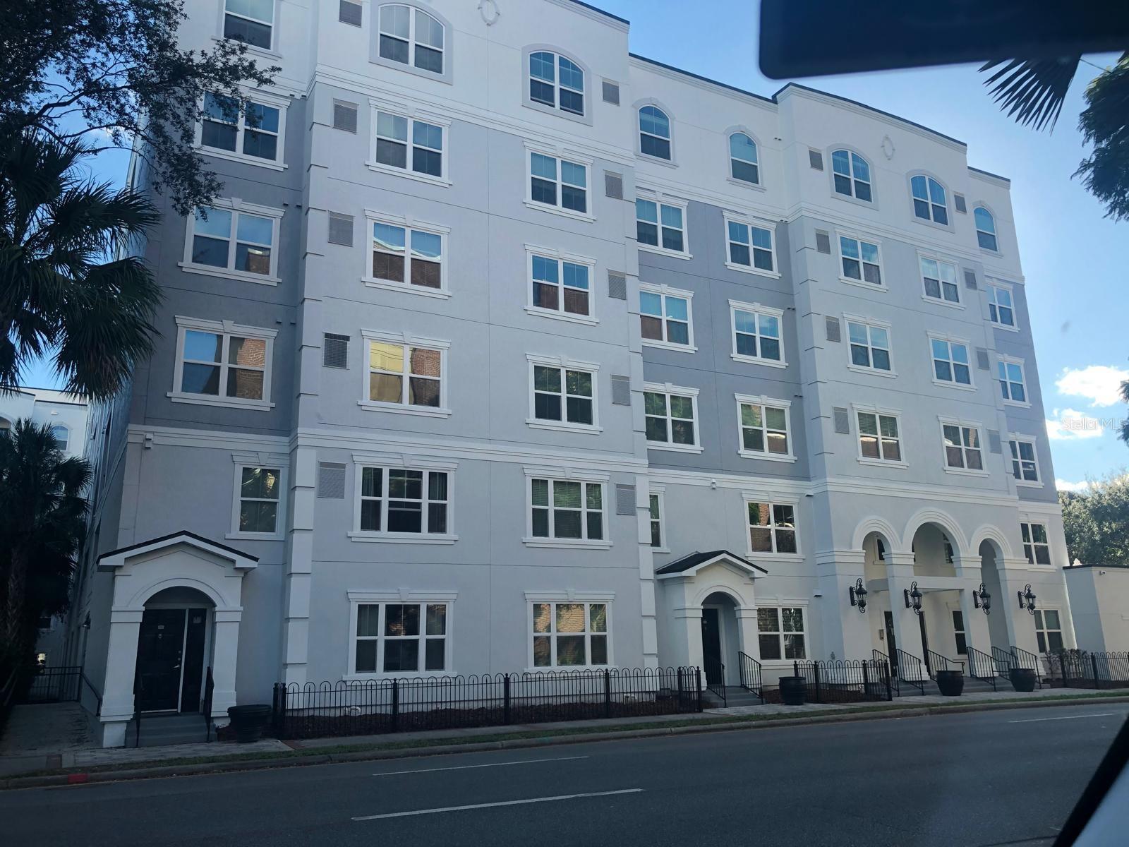 Condominium em ORLANDO, FL - Daniel Dourado