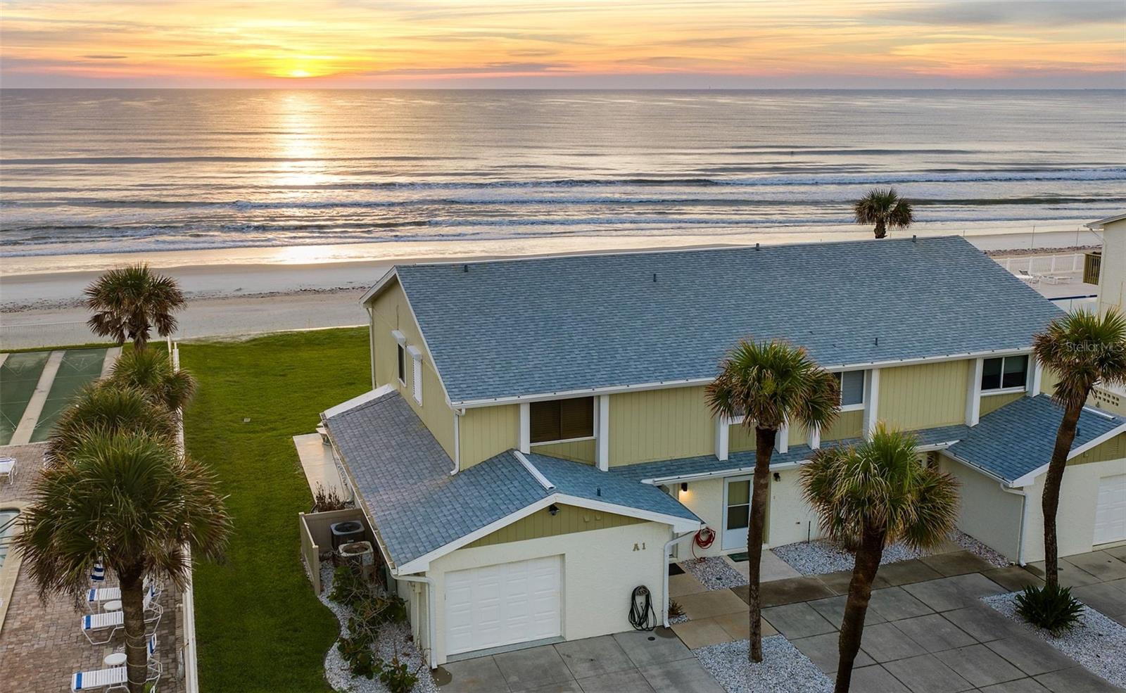 Townhouse in NEW SMYRNA BEACH, FL - Daniel Dourado