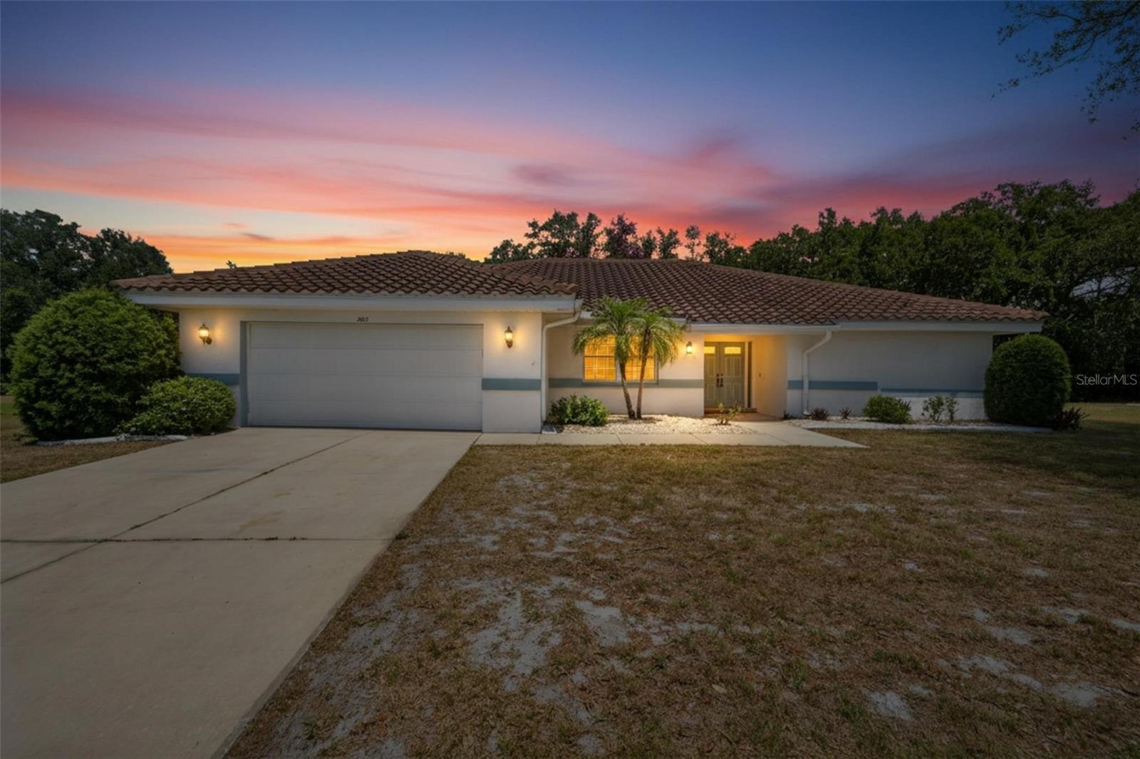 Single Family Residence in SUN CITY CENTER, FL - Daniel Dourado