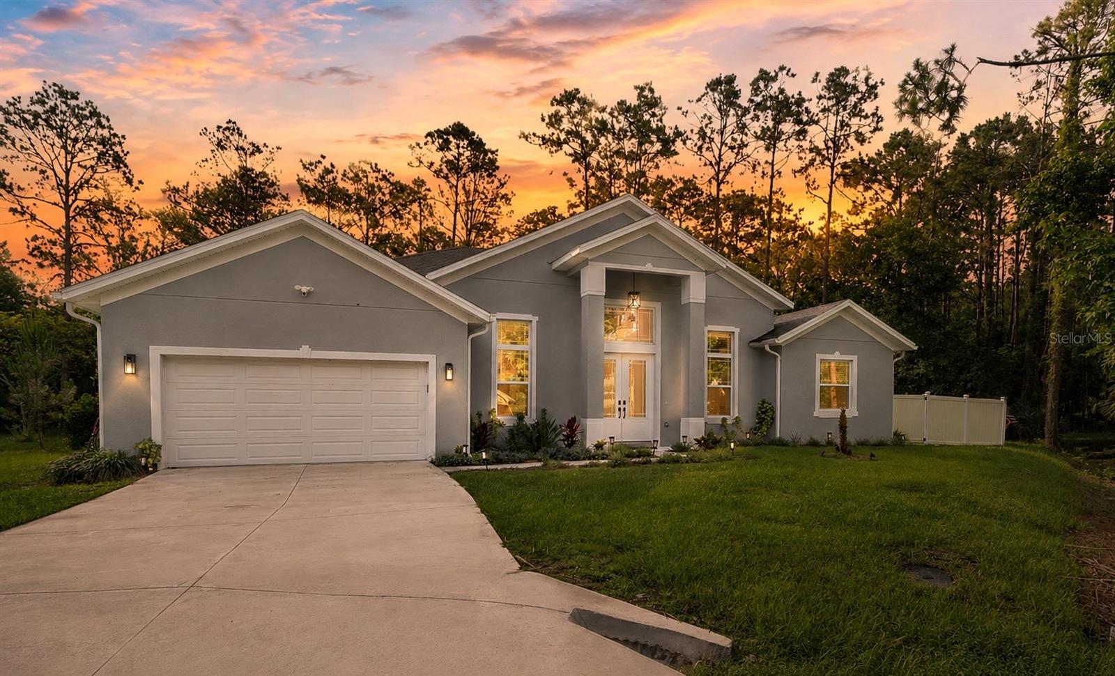 Single Family Residence in PALM COAST, FL - Daniel Dourado