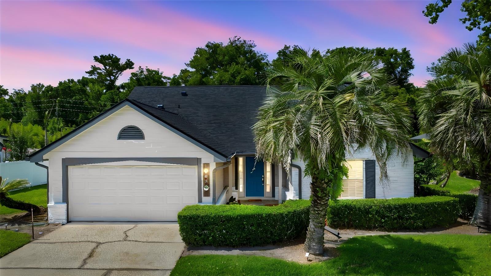 Single Family Residence em WINTER SPRINGS, FL - Daniel Dourado