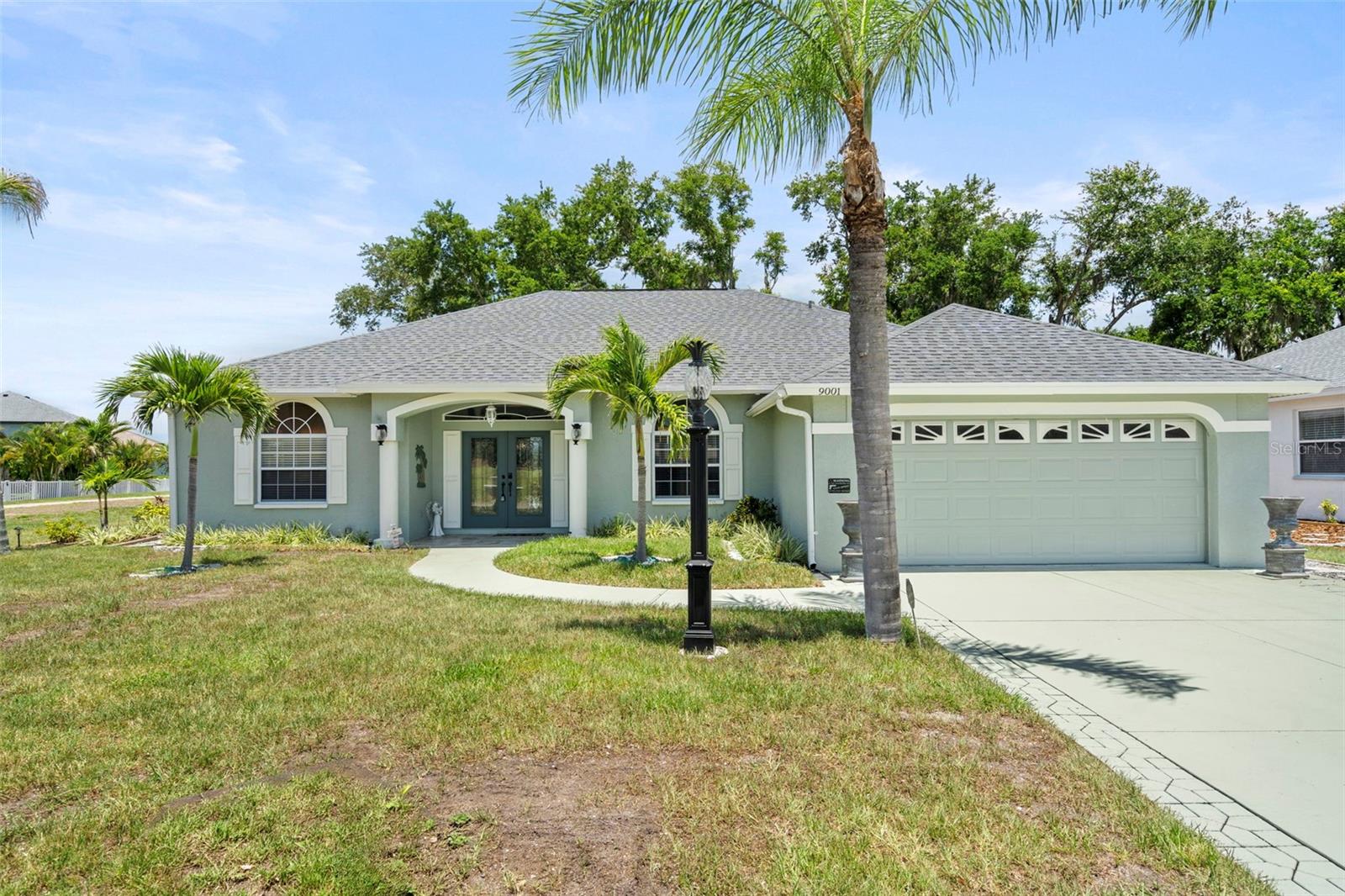 Single Family Residence in PALMETTO, FL - Daniel Dourado